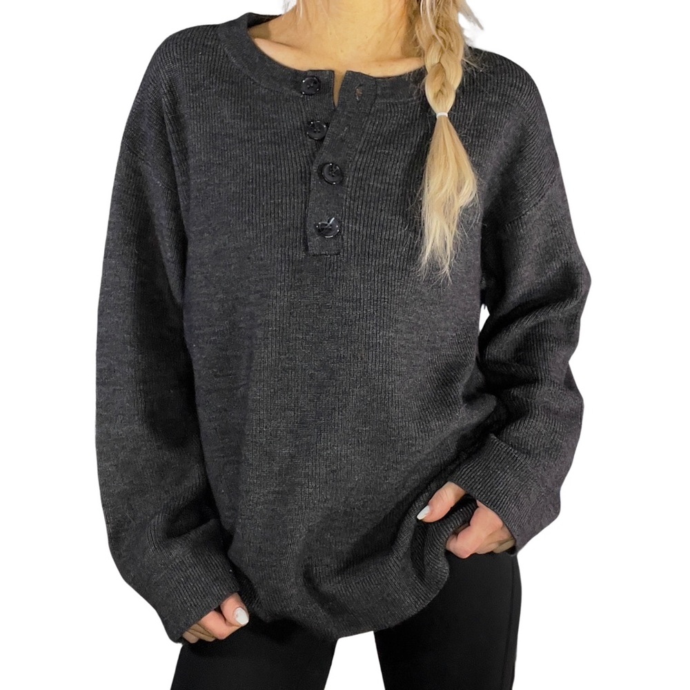 NWT Ribbed Oversized Long Sleeve Henley Top